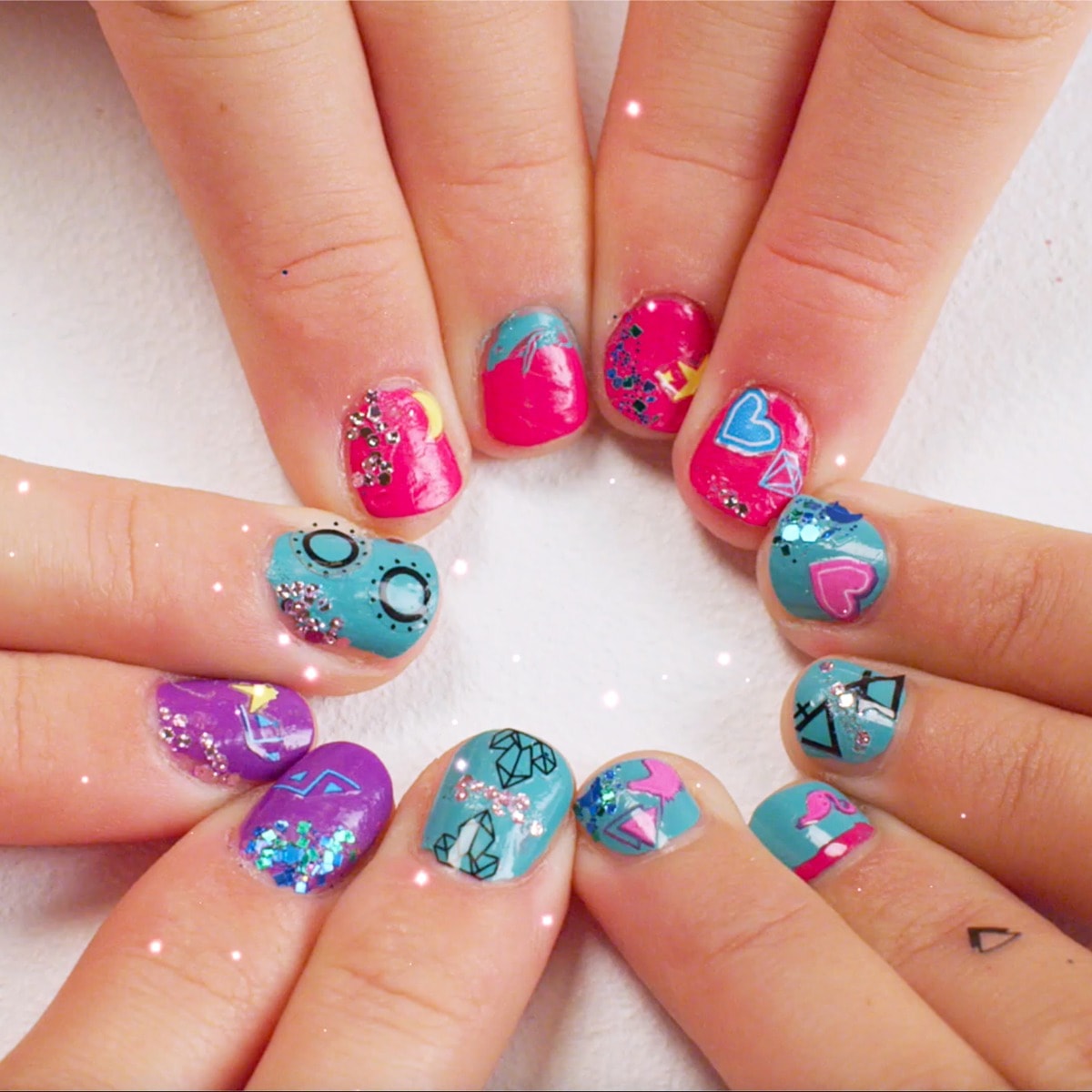 Set manichiura, Style 4 Ever, Nail and Tattoo Salon